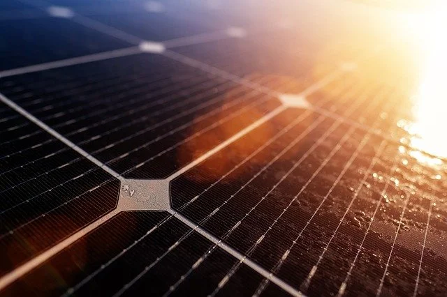 Semi black zonnepanelen