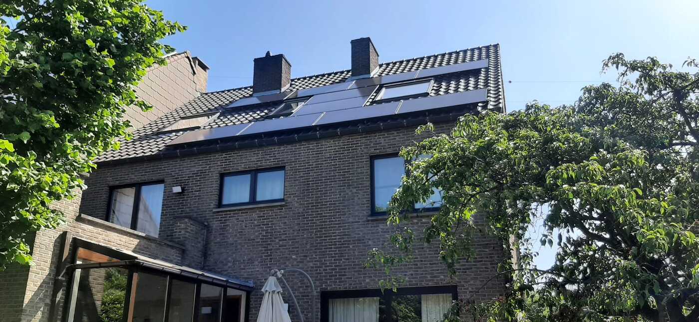 Realisatie 10x REC zonnepanelen 405 Wp ALPA PURE (4.050 Wp) Hasselt