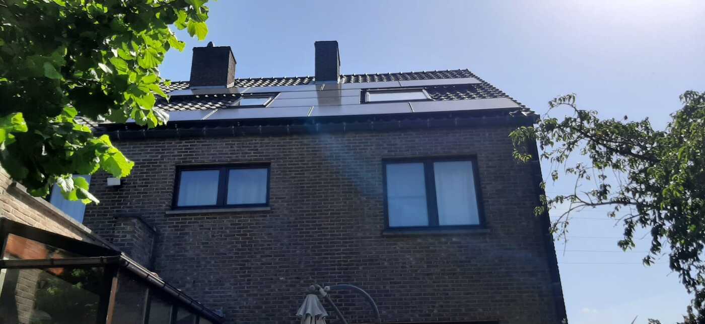 Realisatie 10x REC zonnepanelen 405 Wp ALPA PURE (4.050 Wp) Hasselt