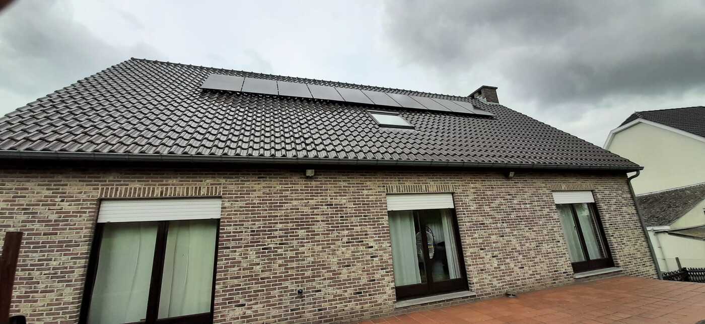 Realisatie 10x REC zonnepanelen 405 Wp ALPA PURE (4.050 Wp) met Huawei SUN2000-4.0KTL-L1 omvormer + 10 kWh Huawei batterij te Overijse