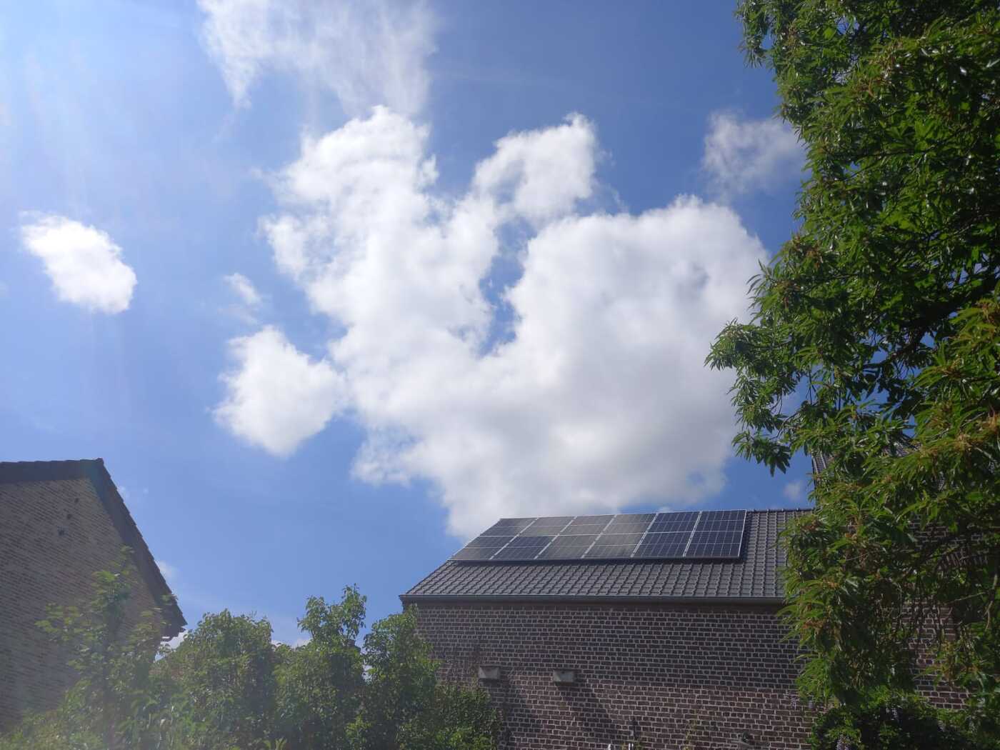 Realisatie 12x JA SOLAR zonnepanelen 380 Wp Boutersem