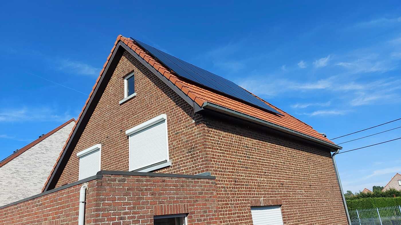 Realisatie 12x REC zonnepanelen 405 Wp ALPA PURE (4.860 Wp Bierbeek