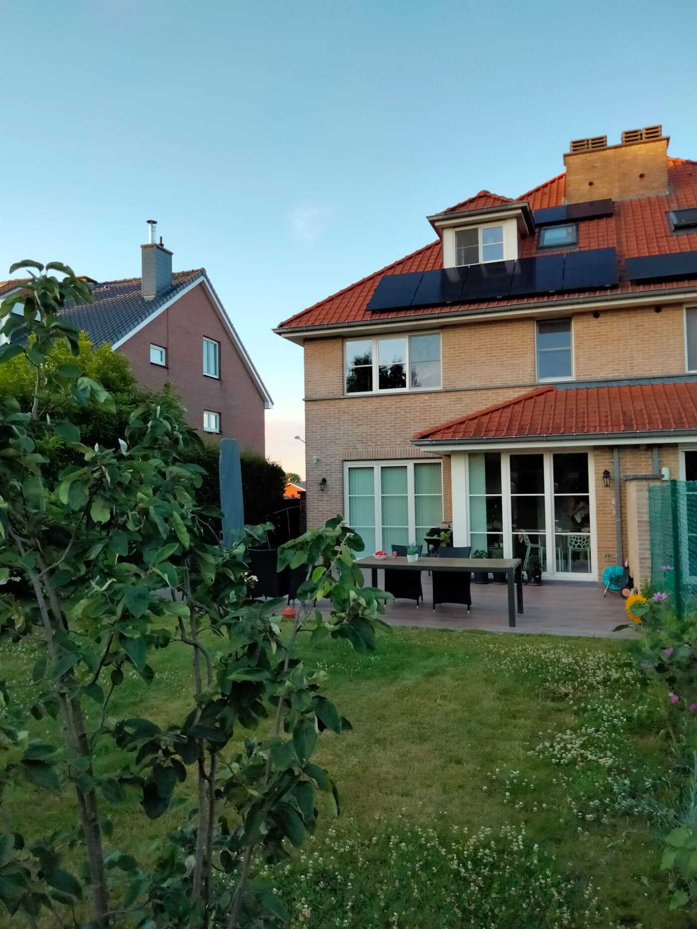 Realisatie 6x REC zonnepanelen 405 Wp ALPA PURE Kraainem