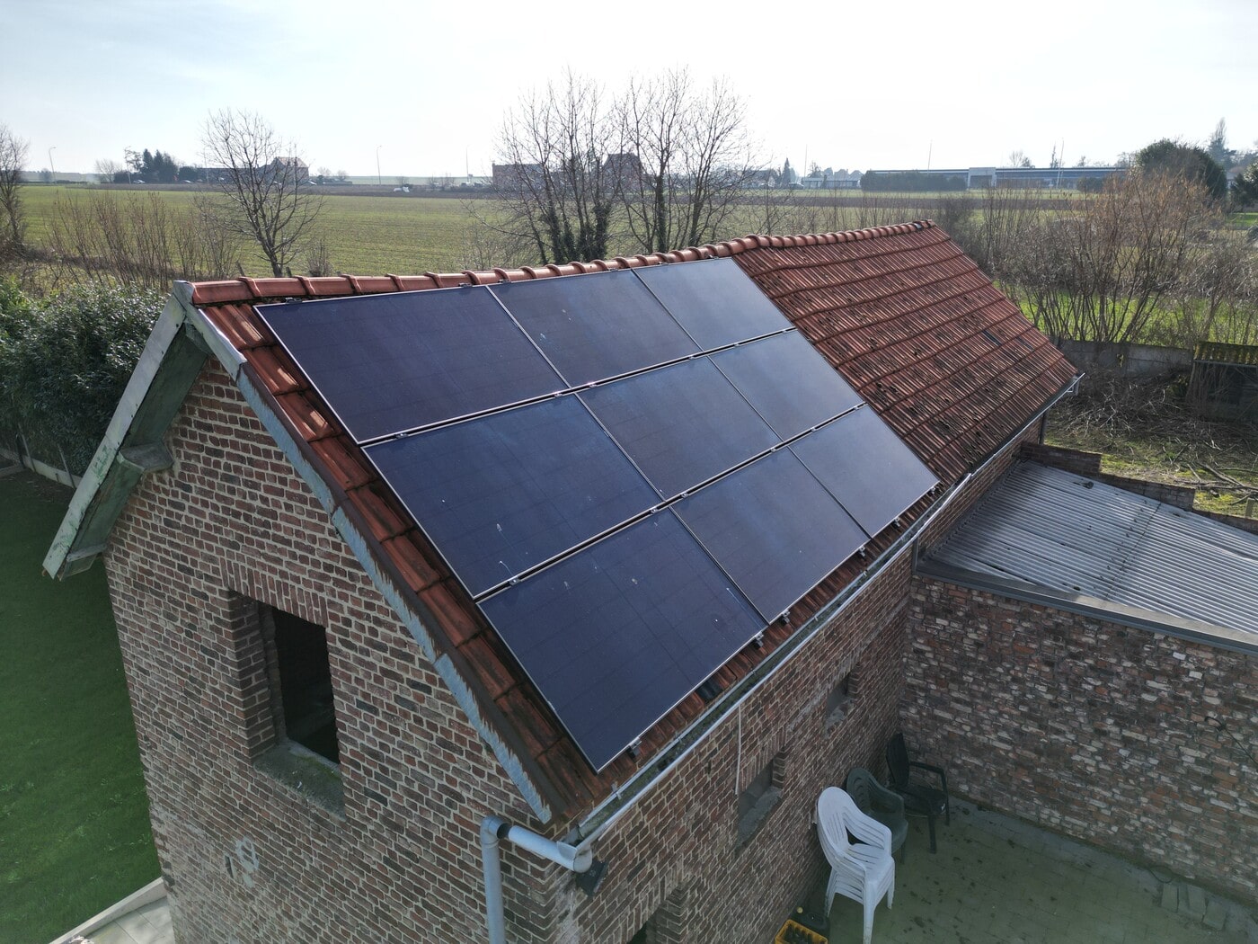 Realisatie 14x REC zonnepanelen 405 Wp ALPA Tienen