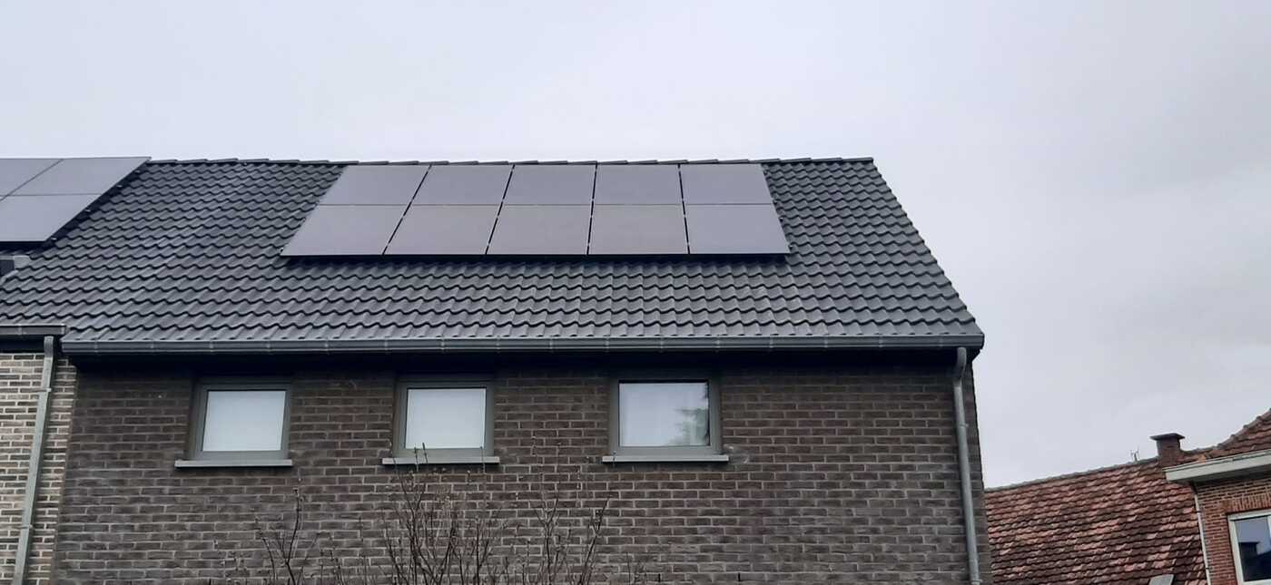 REC zonnepanelen 405 Wp ALPHA PURE FULL BLACK