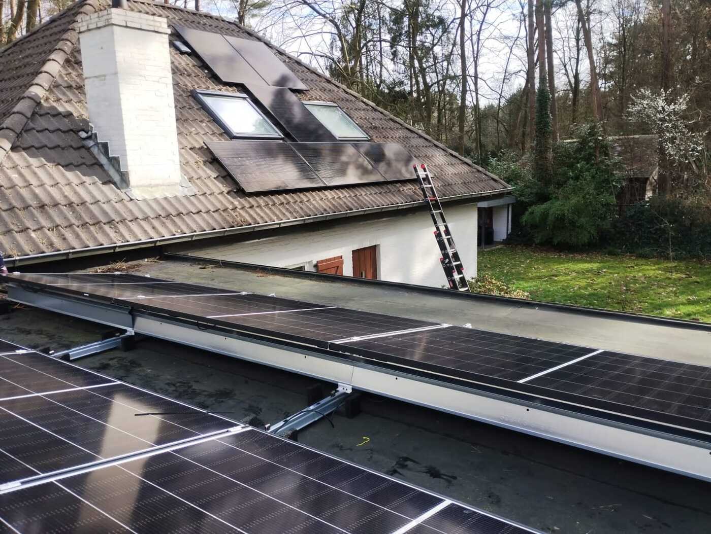 JA SOLAR zonnepanelen 425 + PHONO SOLAR 415 BIFACIAL GLASGLAS