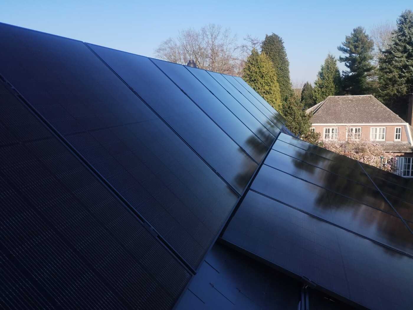 26x PHONO SOLAR 415 BIFACIAL zonnepanelen leien dak Zero Power