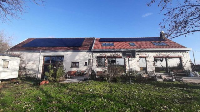 Realisatie 28x JINKO zonnepanelen SEMI BLACK 425 met 2x Huawei SUN2000-4.KTL-L1 omvormer te Lens – Lombise