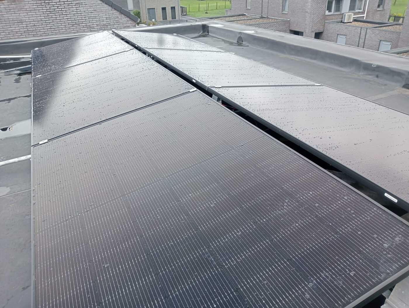Realisatie JINKO zonnepanelen FULL BLACK Sint-Truiden Zero Power