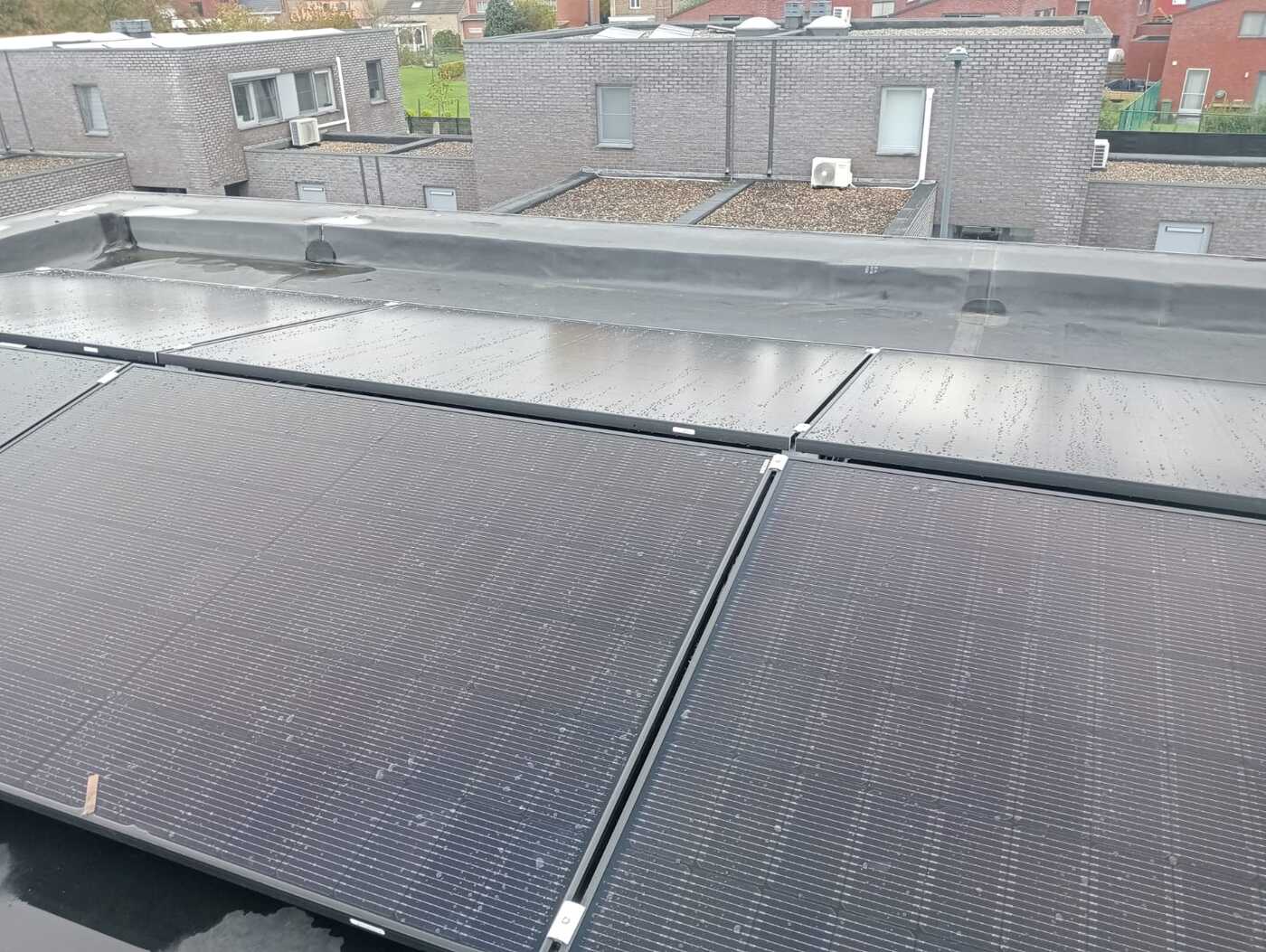 Realisatie JINKO zonnepanelen FULL BLACK Sint-Truiden Zero Power