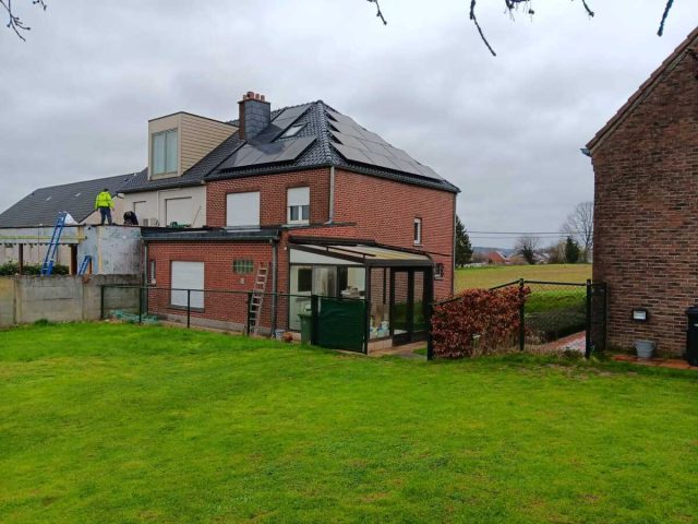 Realisatie 17x PHONO SOLAR 415 BIFACIAL GLAS/GLAS met Huawei SUN2000-8.0TL-M1 omvormer en 10 kw batterij te Bertem