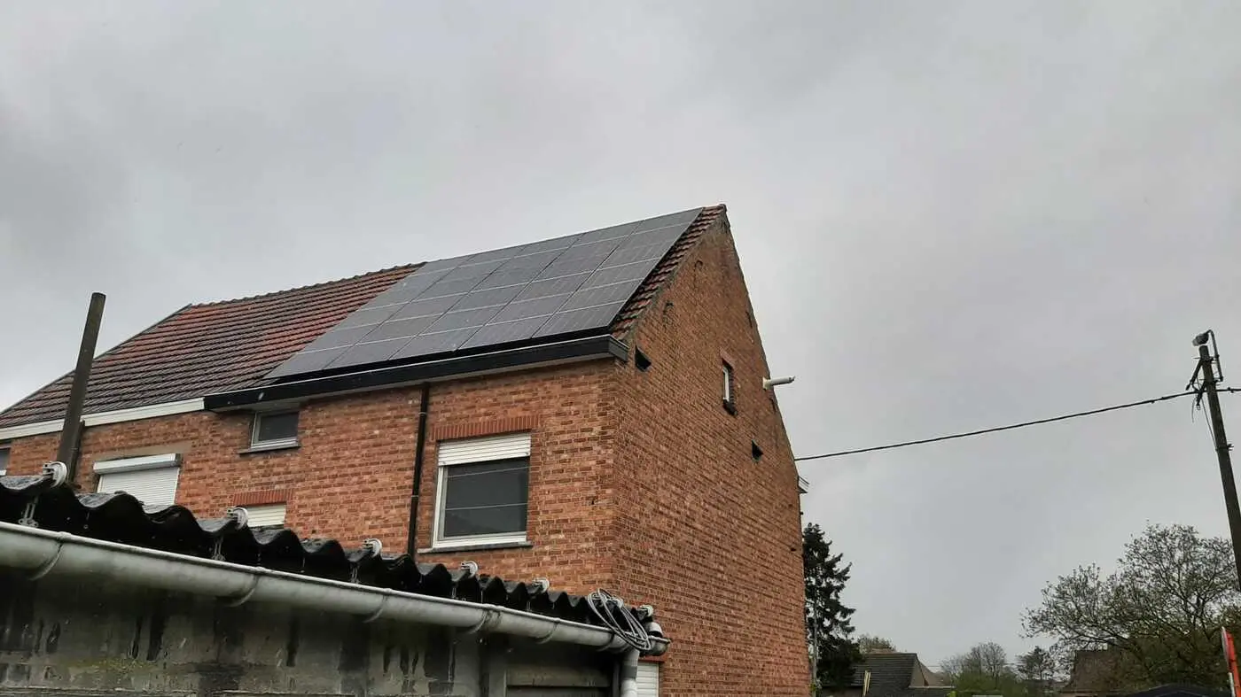 22x JA SOLAR zonnepanelen 425 Wp BIFACIAL GLASGLAS Aarschot