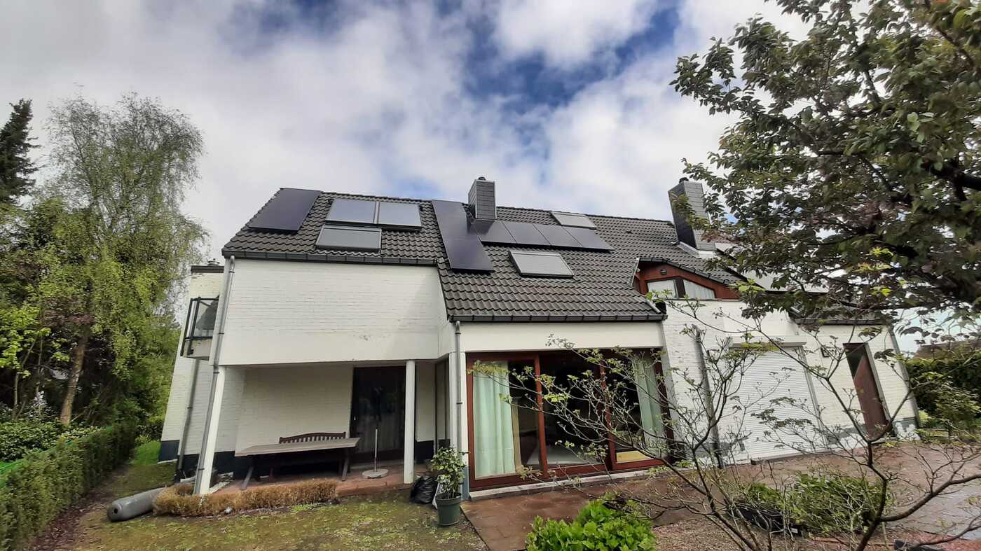 Realisatie 14x Sunpower zonnepanelen FULL BLACK Tervuren
