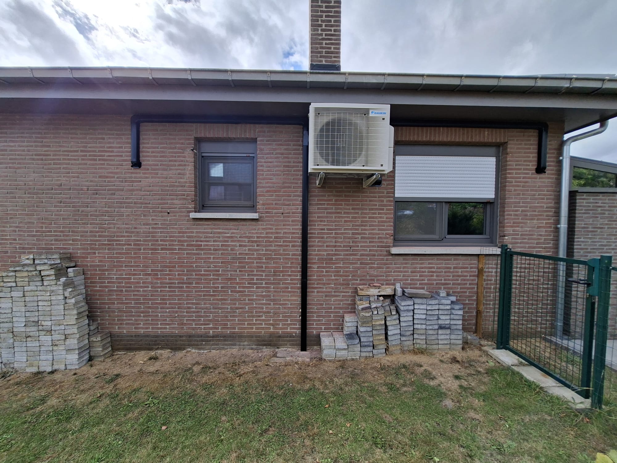 Realisatie Daikin multisplit airco-warmtepomp Perfera Leuven (1)