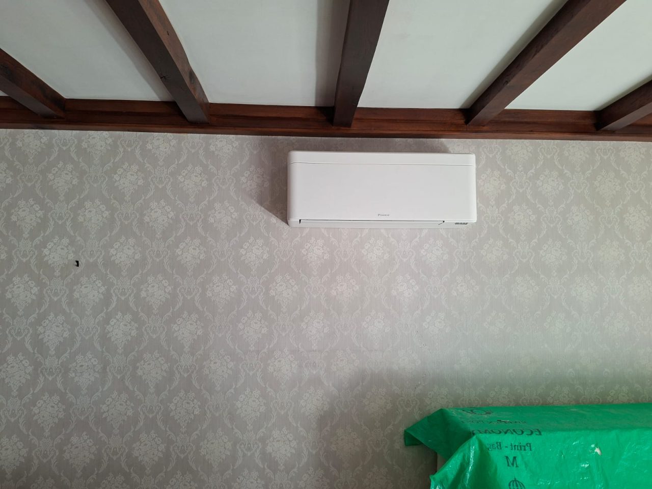 Realisatie Daikin multisplit aircowarmtepomp bestaande uit 4 binnenunits Perfera + Stylish te Tienen