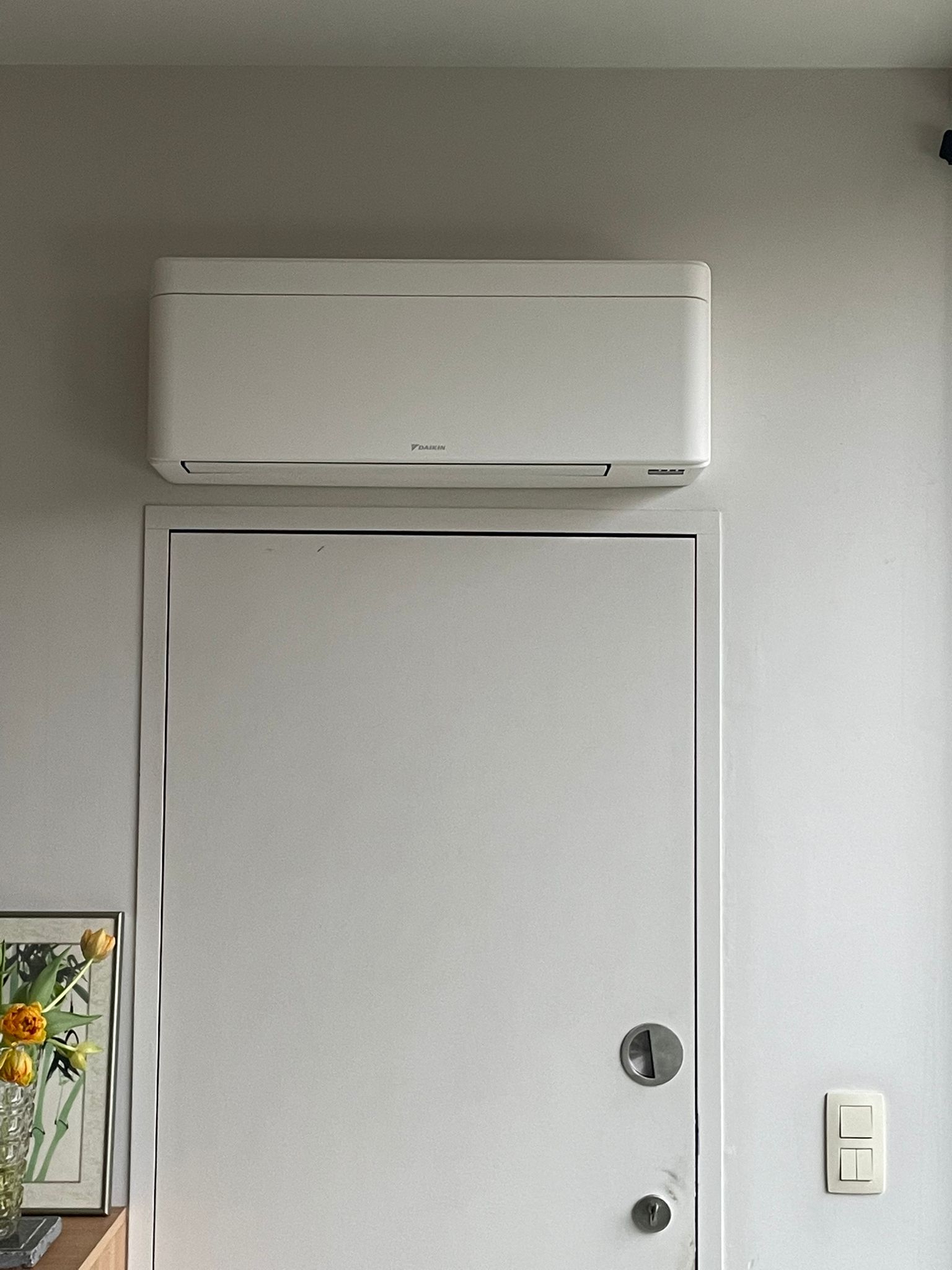 Realisatie 2x Daikin Perfera+ Stylish wit single split aircowarmtepomp te Leuven Realisatie 2x Daikin Perfera+ Stylish wit single split aircowarmtepomp te Leuven