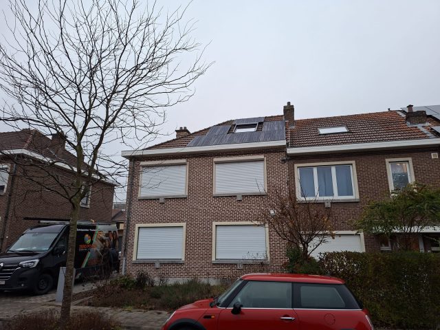 Realisatie van 14x NOORSE REC 420 wp + EMMA EMS + 10 kWh batterij te Oud-Heverlee – Leuven